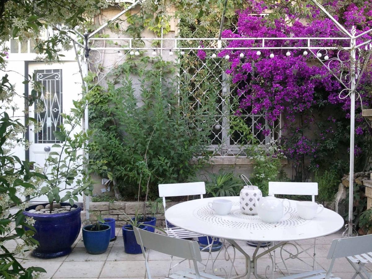 Les Petits Poissons Bed and Breakfast Avignon Eksteriør billede