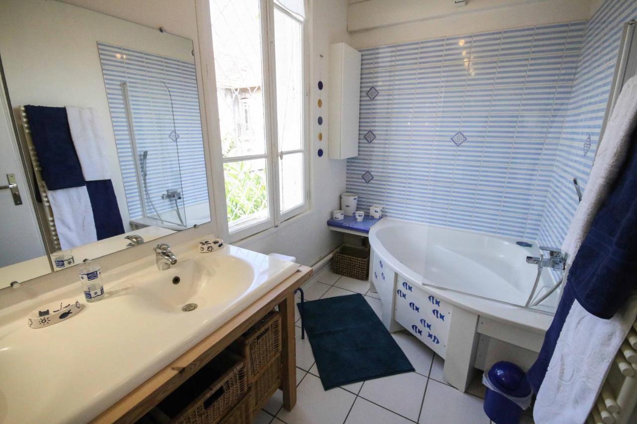 Les Petits Poissons Bed and Breakfast Avignon Eksteriør billede